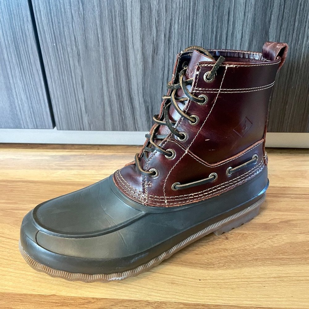 New Never Worn Sperry Duckboot - image 1